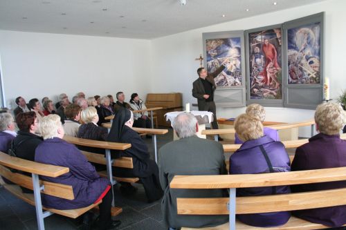 Kirchengemeinde St. Mariä Geburt besucht die Katholische Akademie Stapelfeld